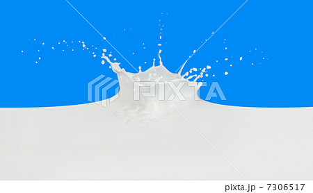 milk splash 7306517
