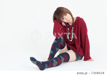 若い女性 ファッション 若い女性 ファッション 7308038