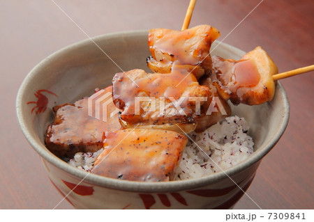 豚串丼 豚串丼 7309841