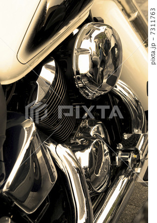 バイクのエンジン バイクのエンジン 7311763