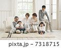 3世代ファミリー 7318715