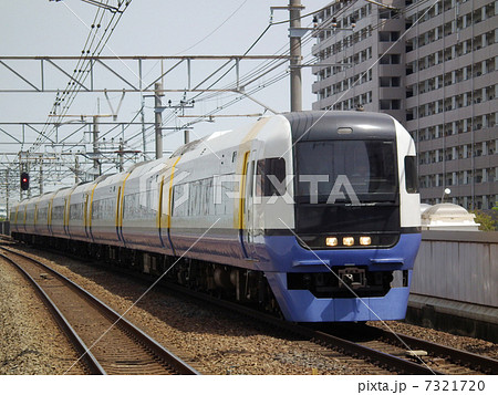 特急わかしお　255系　新浦安駅 7321720