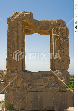 Ruins of ancient city of Persepolis 7322789