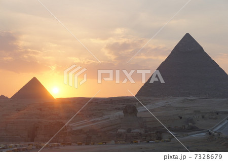 Pyramids (sphinx) / ピラミッド (スフィンクス) 7328679