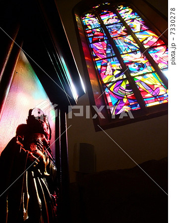 聖なる光 7330278