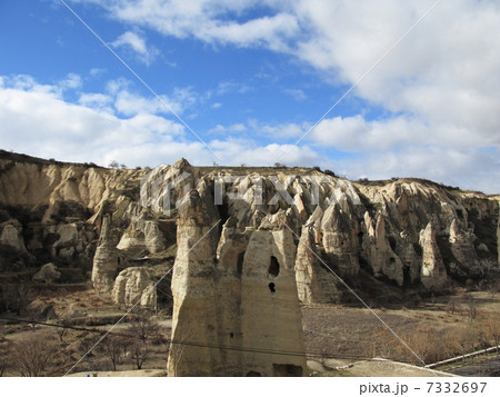 カッパドキア岩窟住居 妖精の煙突の写真素材
