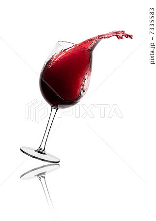 red wine splash 7335583