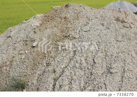 建設残土 7338270