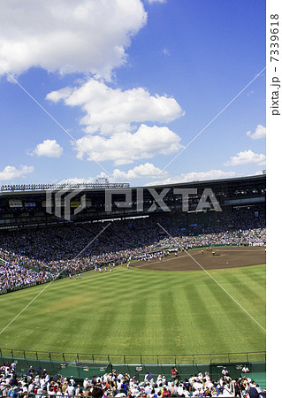 第92回夏の全国高校野球の甲子園球場 7339618