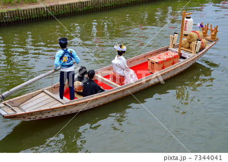 潮来市の嫁入り舟 潮来市の嫁入り舟 7344041