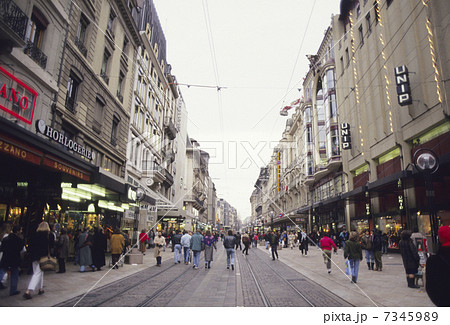 ジュネーブの大通り 7345989