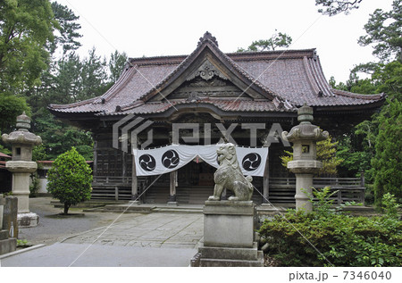 初夏の酒田・日枝神社　本殿 7346040