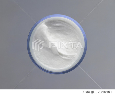 保湿用クリームのテクスチャー 保湿用クリームのテクスチャー 7346401