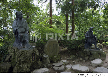 山寺散歩・俳聖　芭蕉・曽良像 7347489