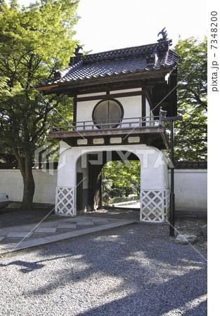 初秋の盛岡・大慈寺 山門 初秋の盛岡・大慈寺 山門 7348200