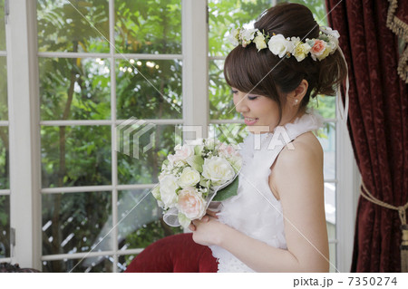 ブライダル 7350274