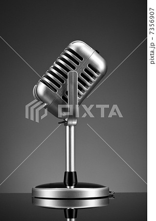 Retro microphone on grey 7356907
