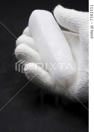 ドライアイス 7381551