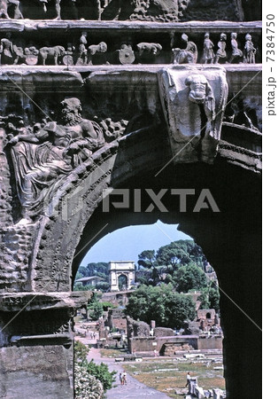 フォロロマーノの凱旋門 7384750