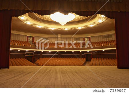 theater theater 7389097