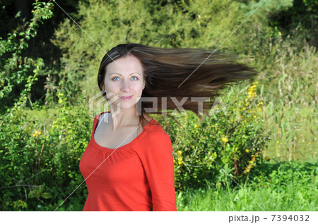 young woman outdoor young woman outdoor 7394032