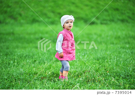 small girl having fun 7395014