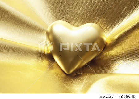 金のハート 7396649