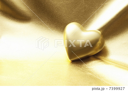 金のハート 金のハート 7399927