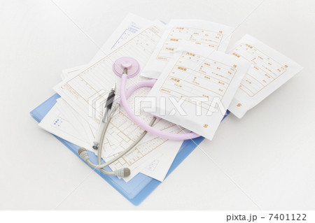 薬と聴診器 薬と聴診器 7401122