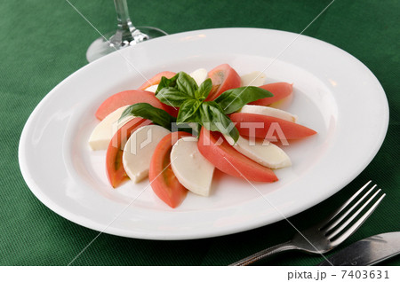 カプレーゼ 7403631