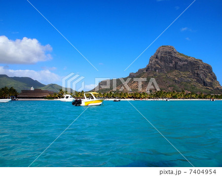 海から見たル・モーン 7404954