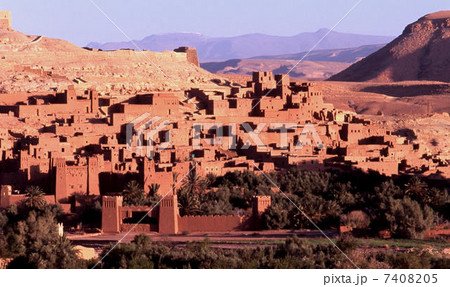 アイトベンハッドゥ 7408205