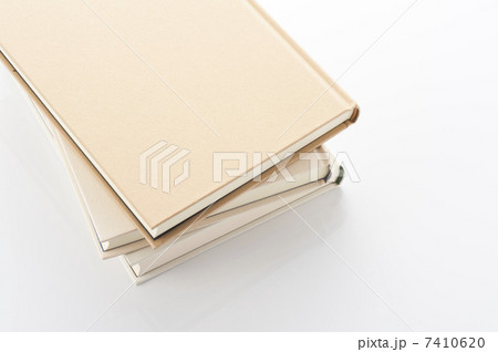 積み重ねた本 積み重ねた本 7410620