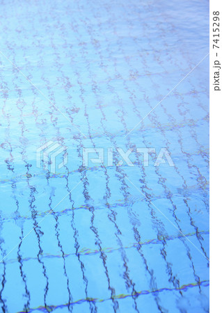 プール プール 7415298