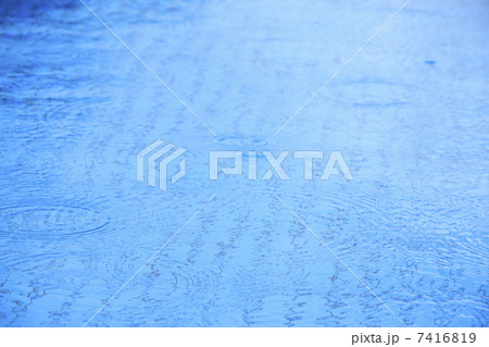 プール プール 7416819