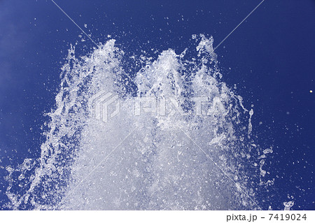 噴水の水 噴水の水 7419024