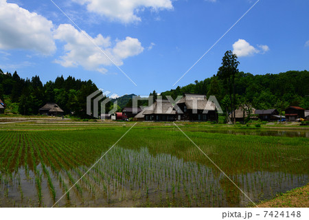 かやぶきの家 かやぶきの家 7424148