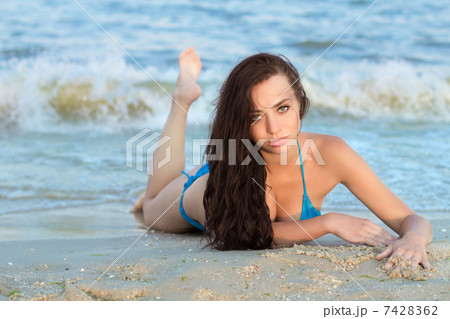 Lady on the beach Lady on the beach 7428362