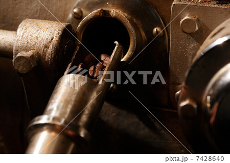 コーヒーの焙煎 7428640