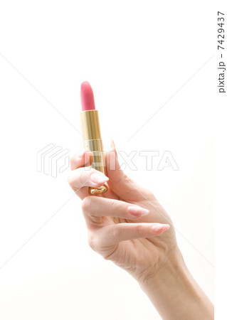 口紅を持つ女性 口紅を持つ女性 7429437