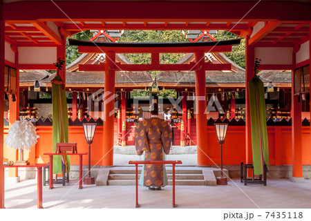 吉田神社　本宮 7435118