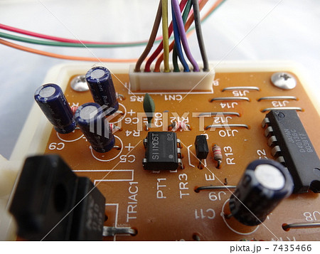 基板　電気部品　集積回路　 7435466