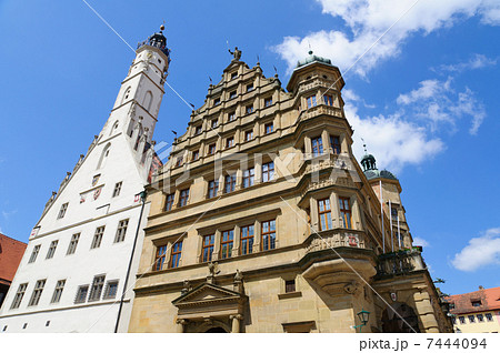 ドイツ　ローテンブルクの町並み　市庁舎 7444094