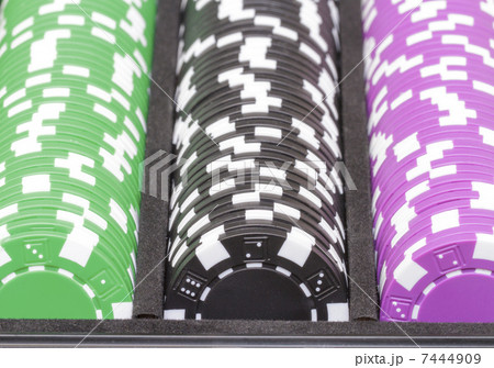 Set of poker chips 7444909