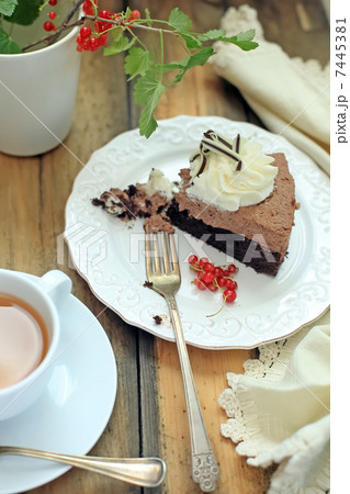 チョコレートムースケーキ 7445381