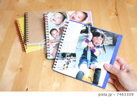 フォトブック（子供と赤ちゃん） 7463309