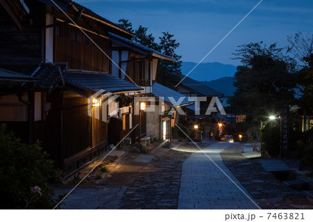 馬篭宿の夜 7463821