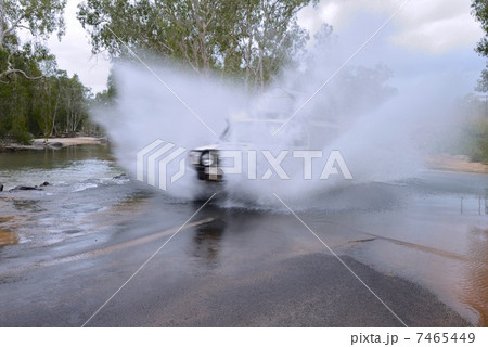 スプラッシュ スプラッシュ 7465449