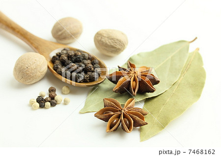 スパイス　八角　胡椒　月桂樹 7468162