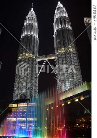 ペトロナスツインタワー 7468387
